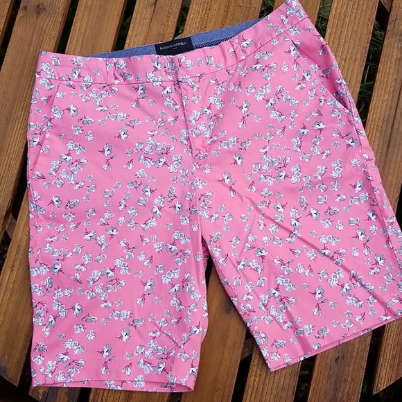 Banana Republic Pants - Banana Republic | Salmon Floral Bermuda Shorts